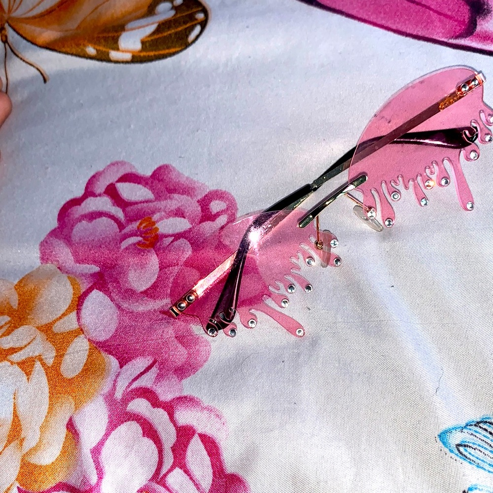 Pink glasses